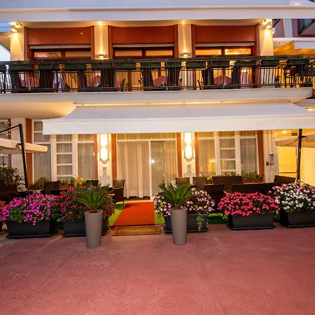 Hotel Smeraldo-3